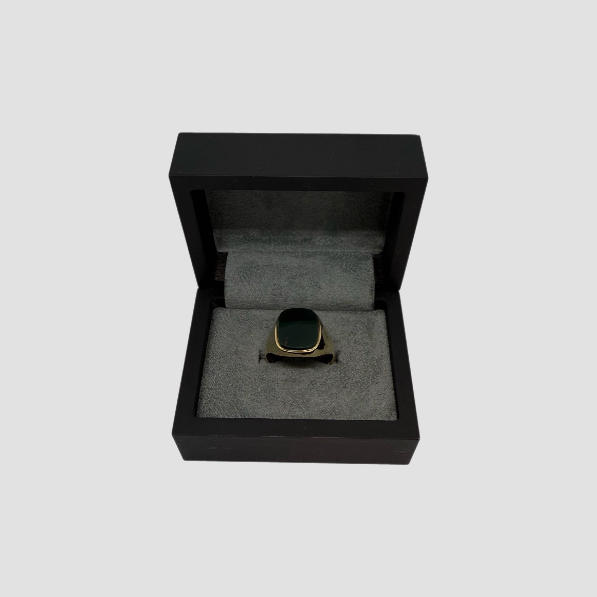 9ct Bloodstone Ring