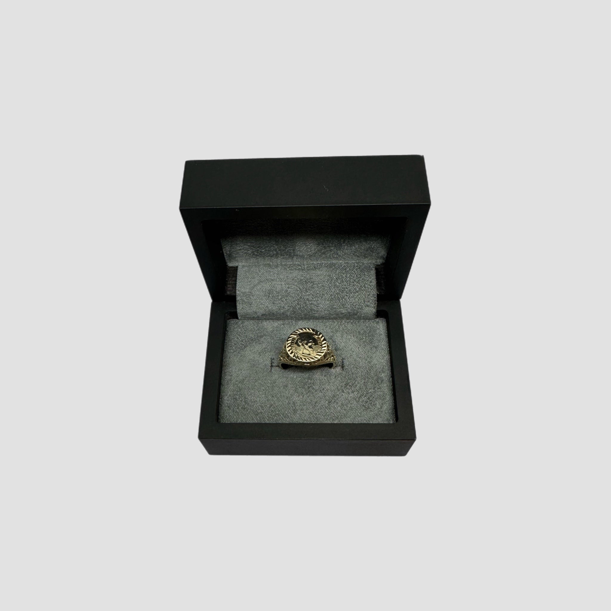9ct Maximiliano Coin Ring