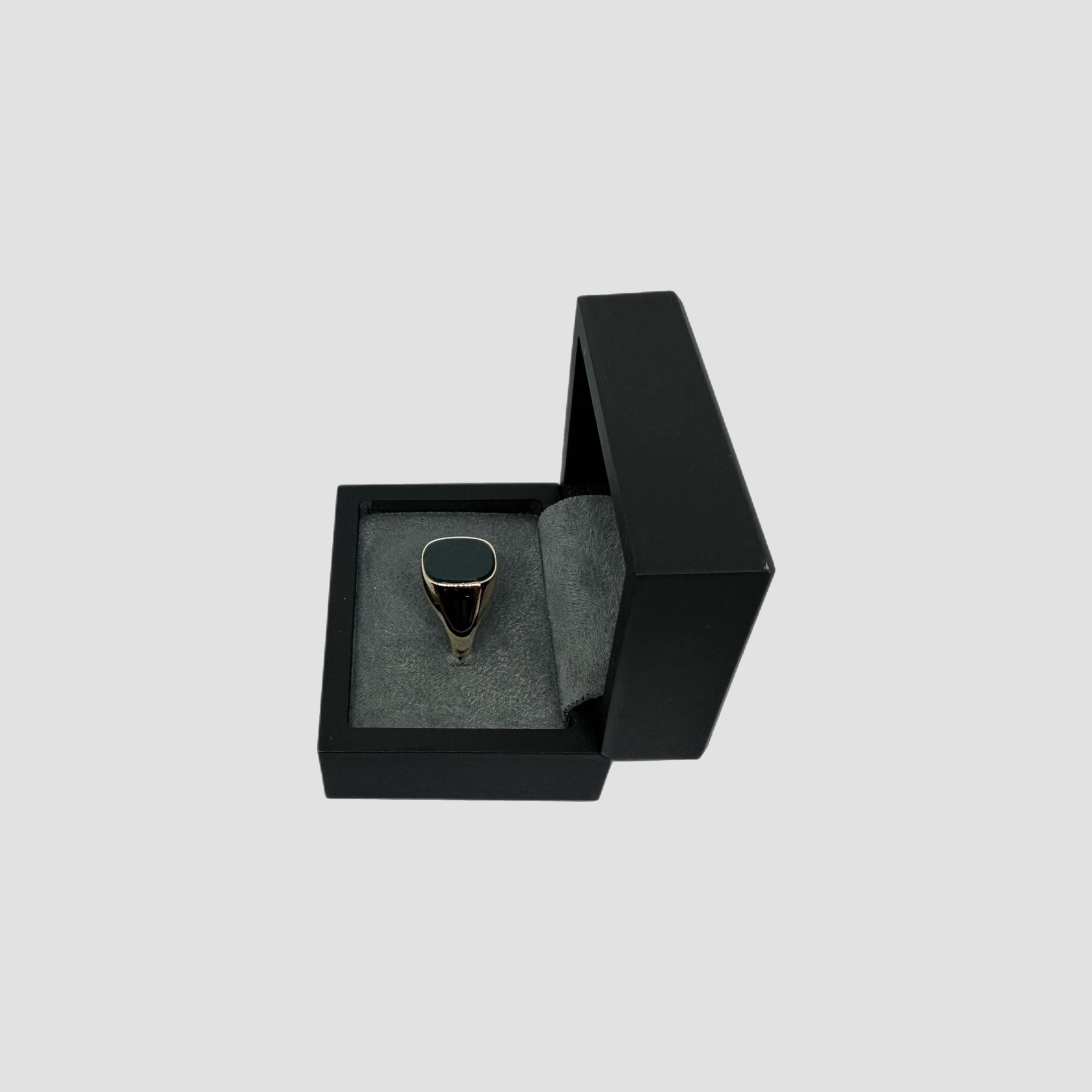 9ct Bloodstone Signet Ring