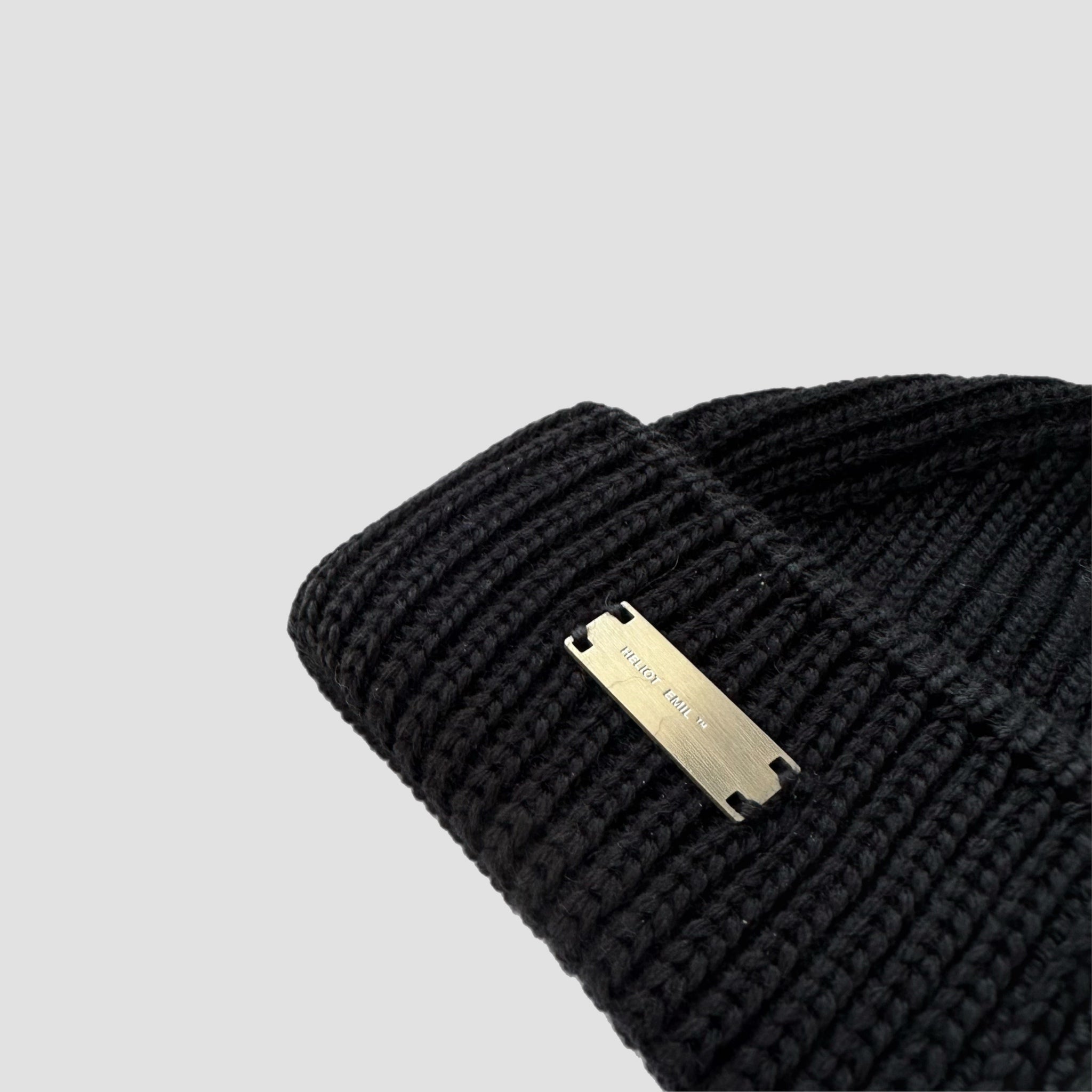 Heliot Emil Beanie With Metal Plate Logo