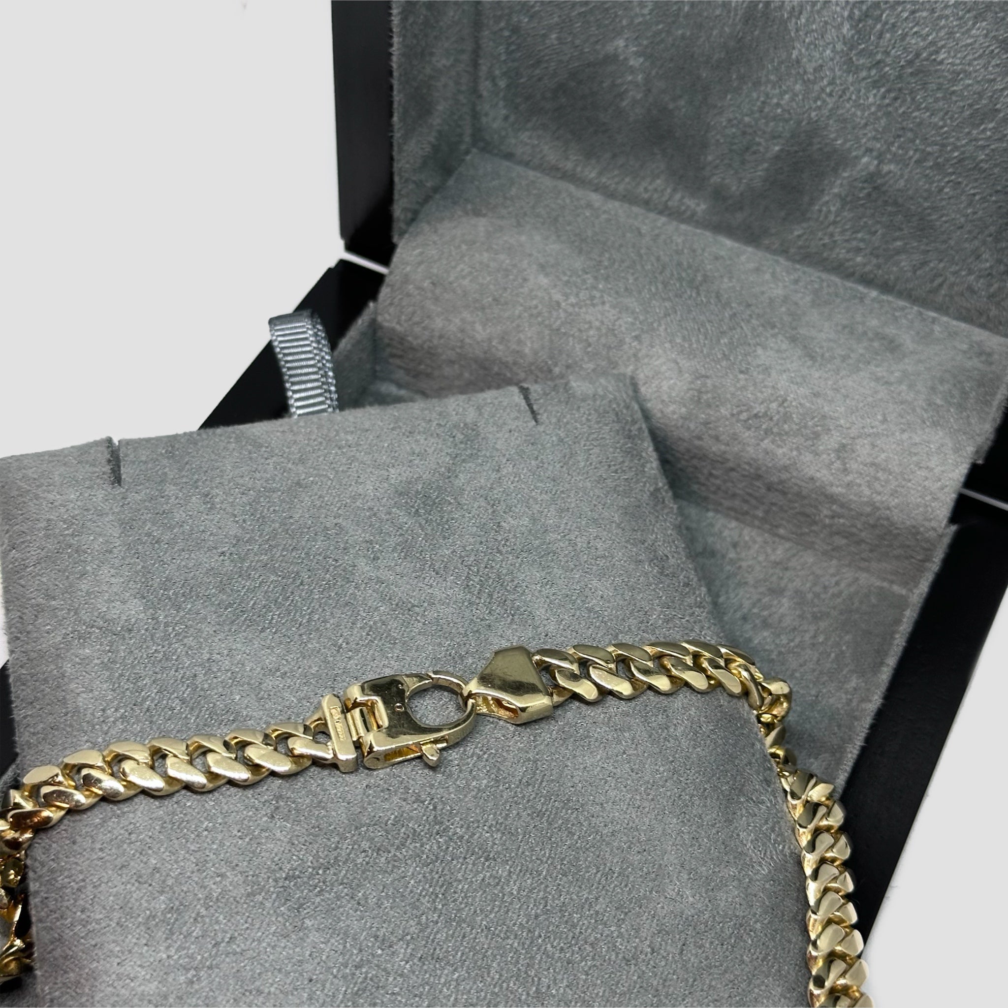 9ct Cuban Link Chain Necklace