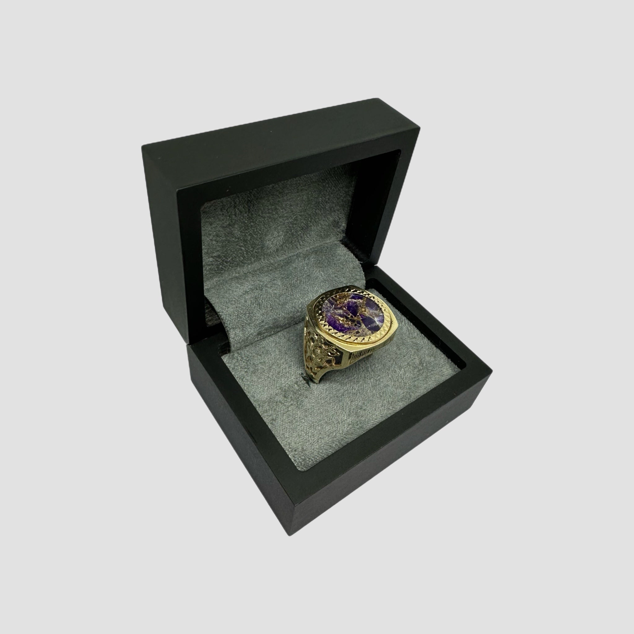 Mohave Purple Copper St George Half Sovereign Ring