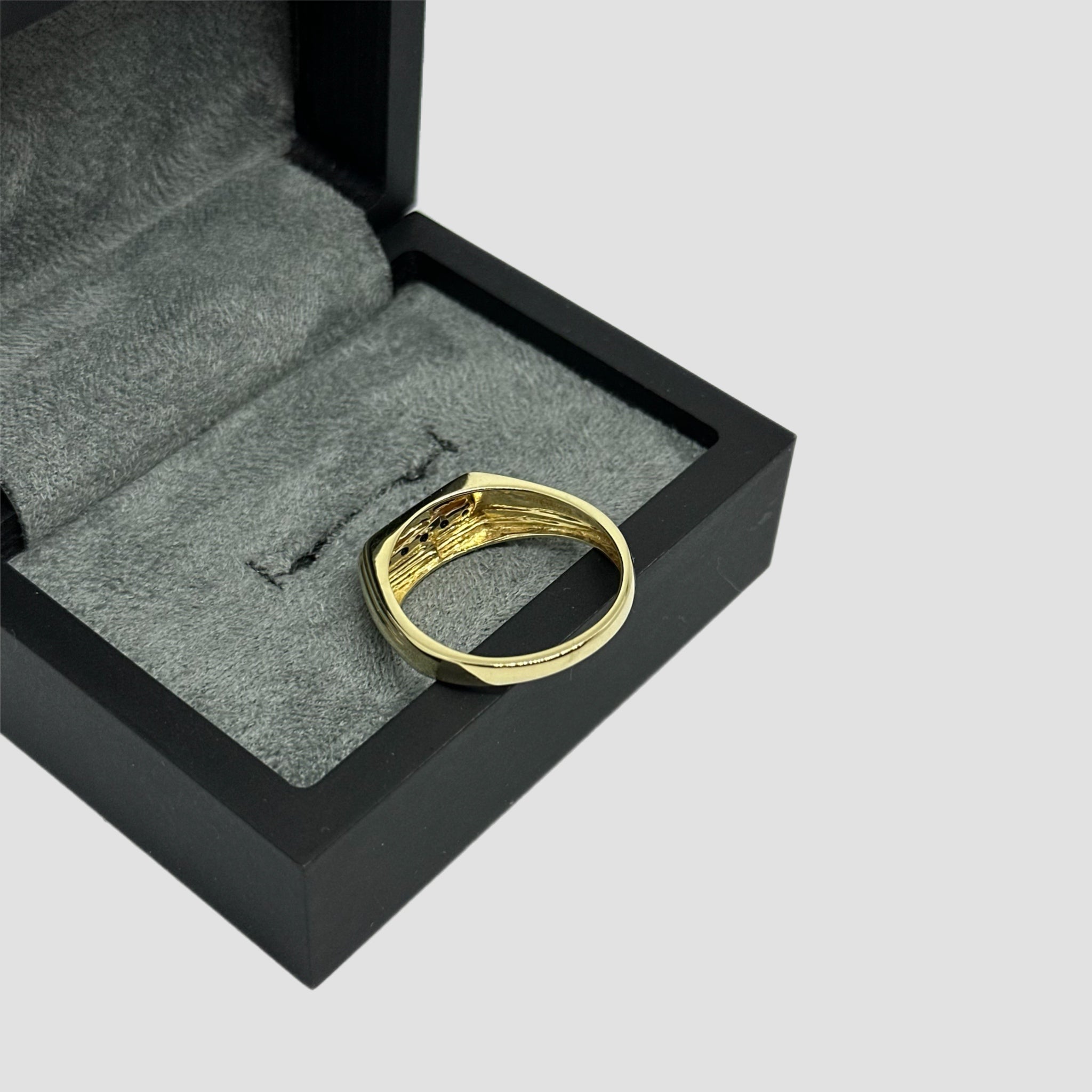 9ct Signet Ring With Black Diamonds