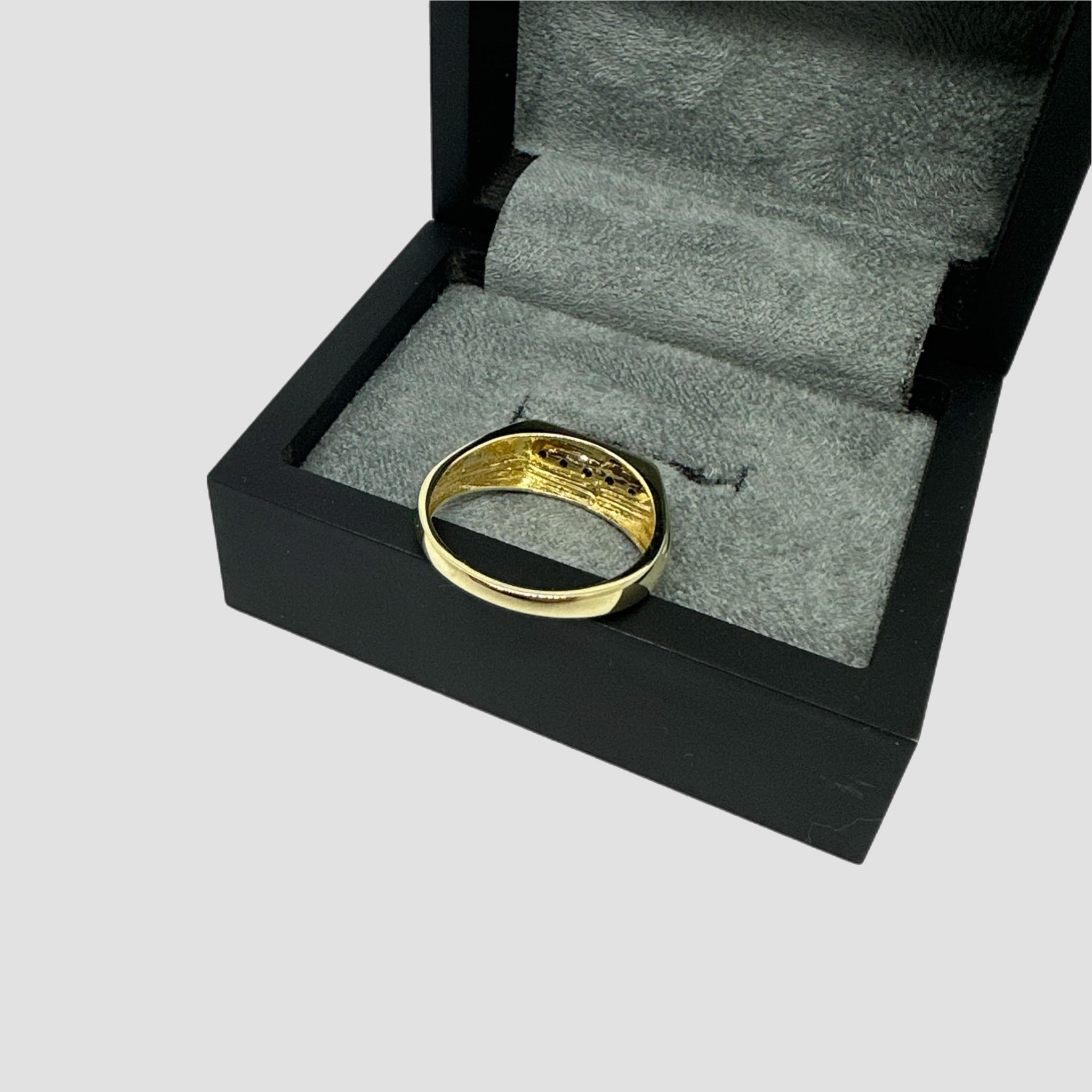 9ct Signet Ring With Black Diamonds