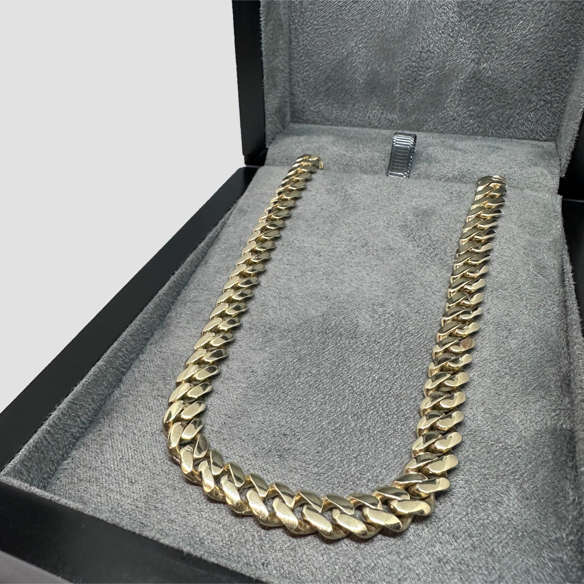 9ct Cuban Link Chain Necklace