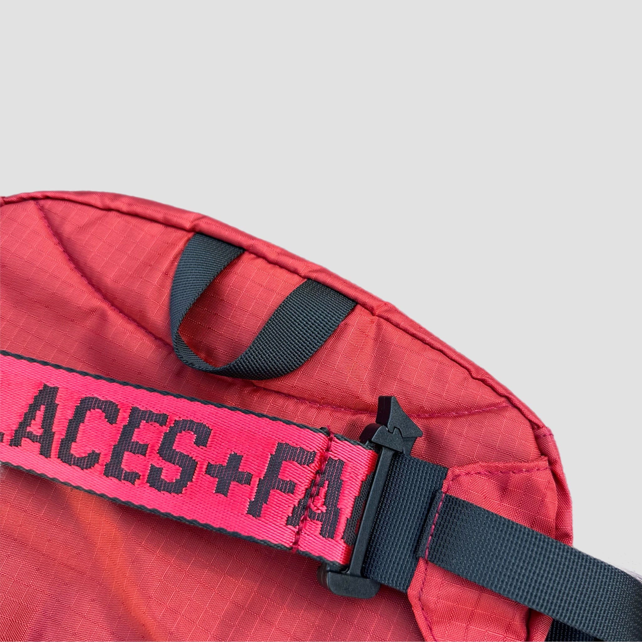 Places + Faces Waist Belt Bag