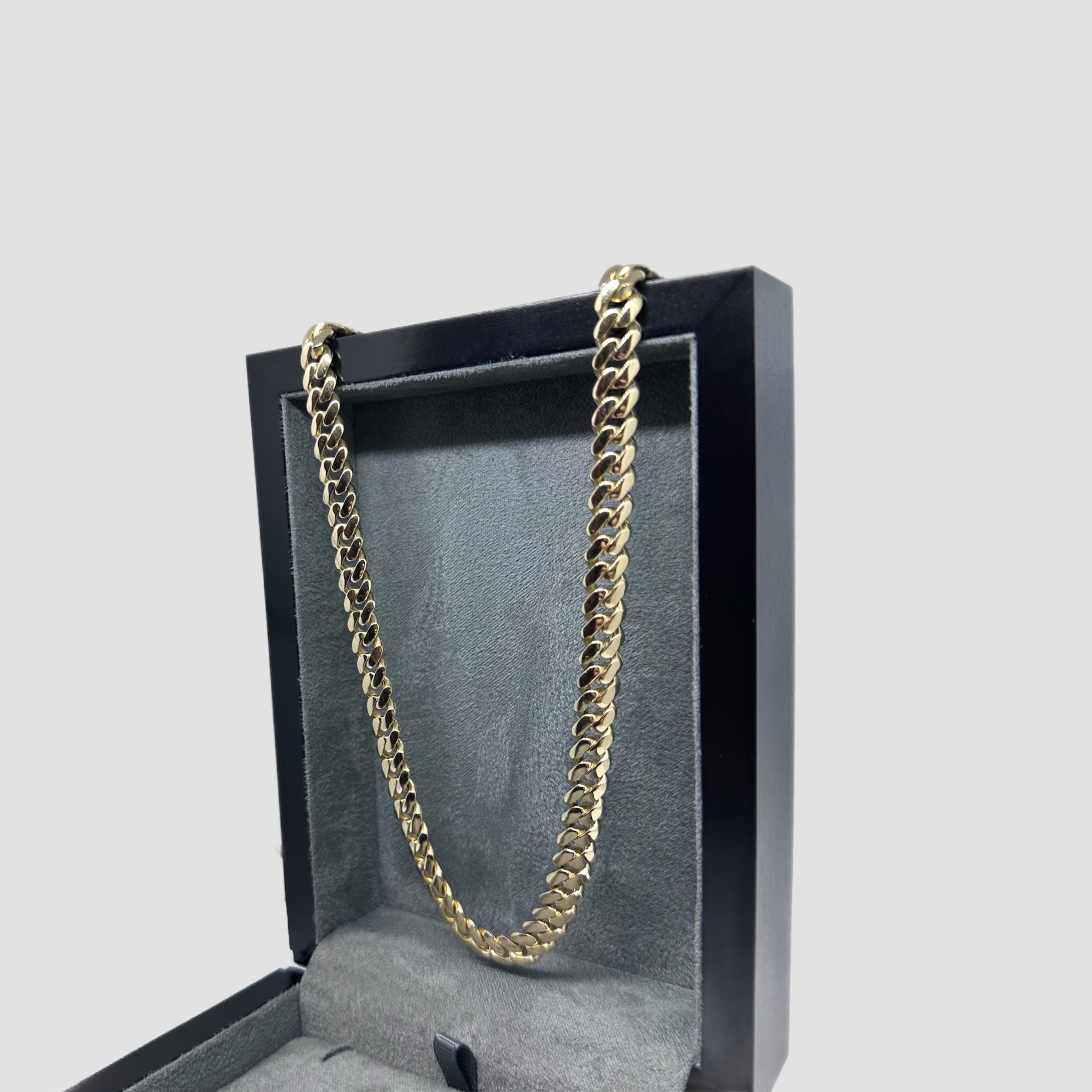 9ct Cuban Link Chain Necklace