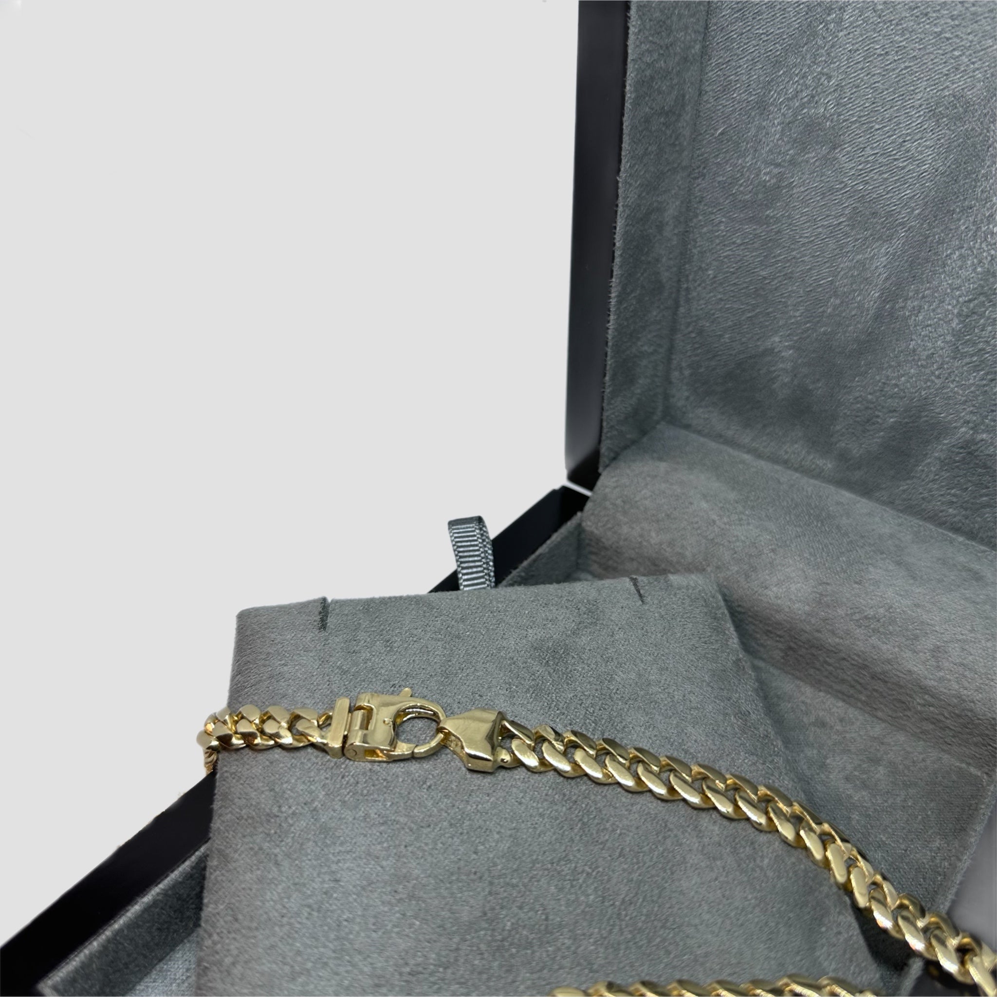 9ct Cuban Link Chain Necklace