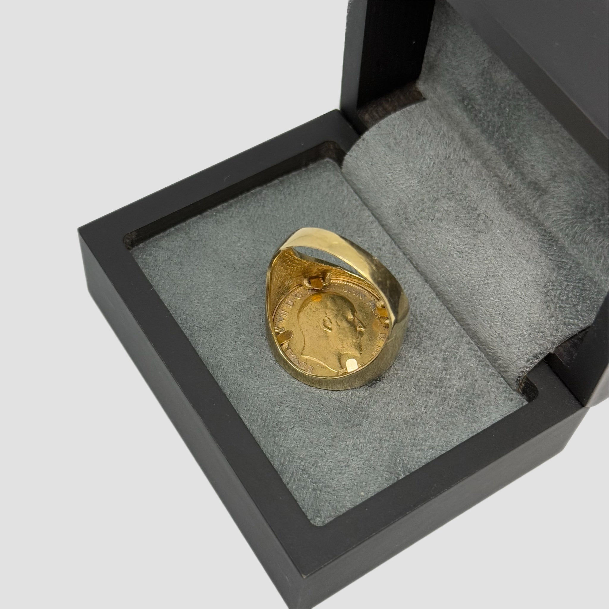 Half Sovereign Ring