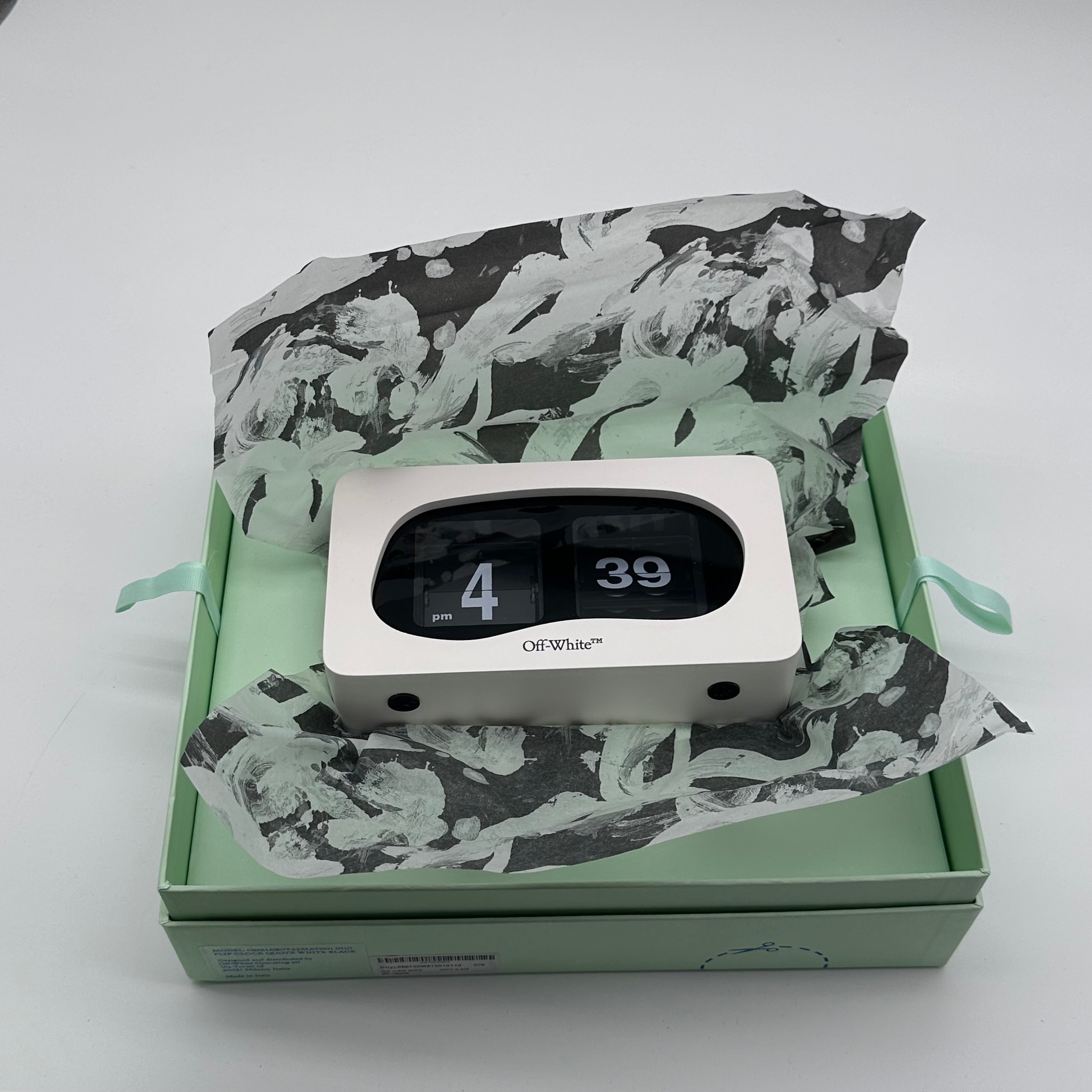 Off-White Quote Motif Flip Clock