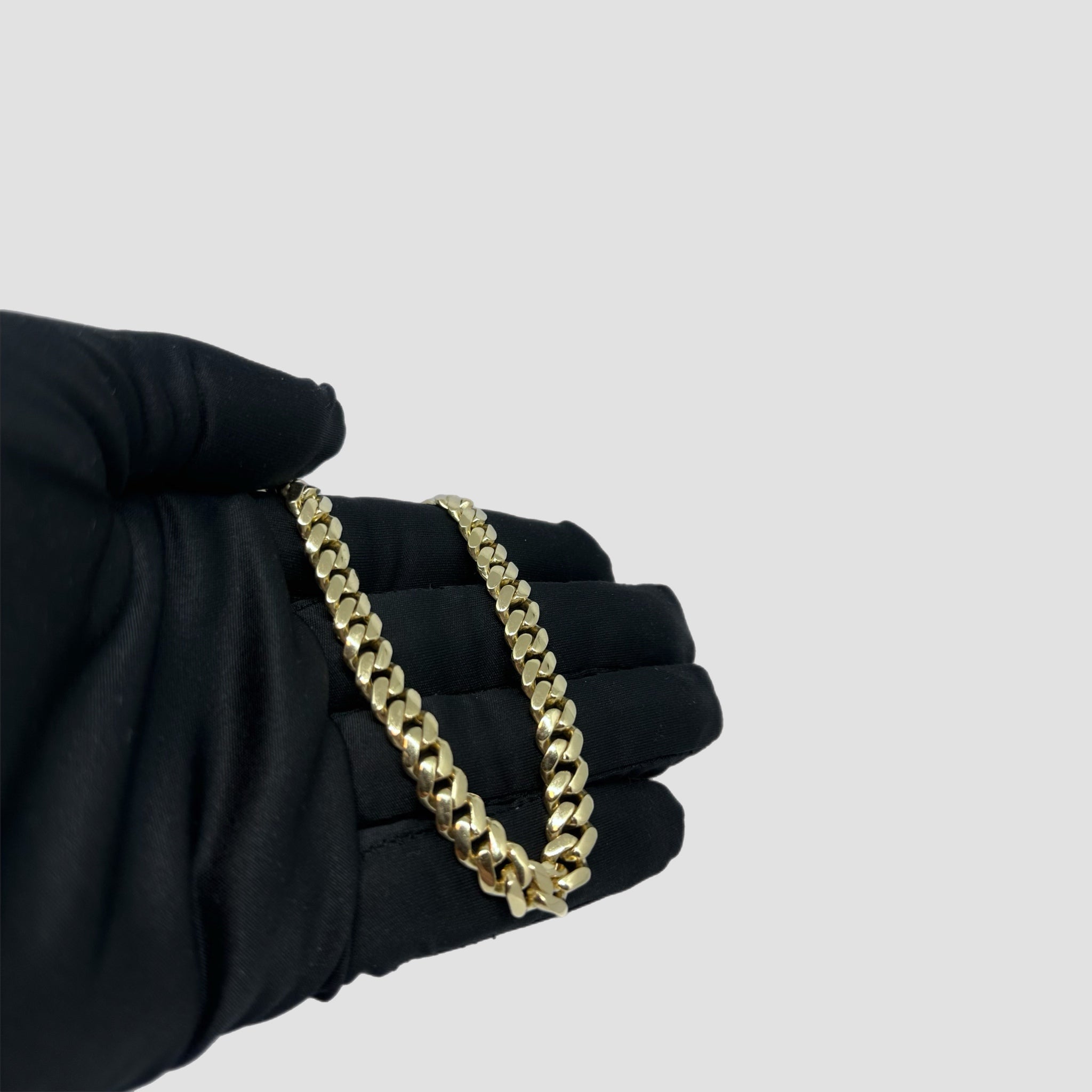 9ct Cuban Link Chain Necklace